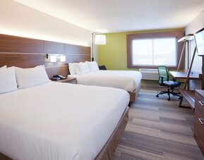 Holiday Inn Express & Suites Minneapolis – West End by IHG