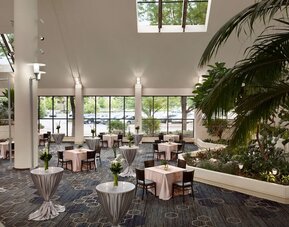 DoubleTree by Hilton Minneapolis - Park Place