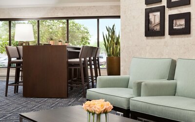 DoubleTree by Hilton Minneapolis - Park Place