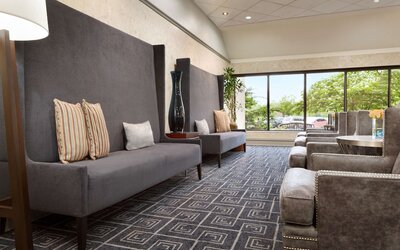 DoubleTree by Hilton Minneapolis - Park Place