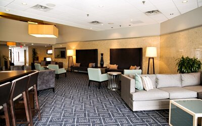 DoubleTree by Hilton Minneapolis - Park Place