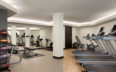 DoubleTree by Hilton Minneapolis - Park Place