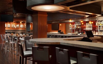 DoubleTree by Hilton Minneapolis - Park Place
