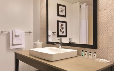 Country Inn & Suites by Radisson, Brooklyn Park - Brooklyn Center, MN