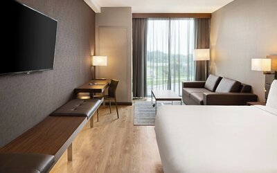 AC Hotel by Marriott Minneapolis West End