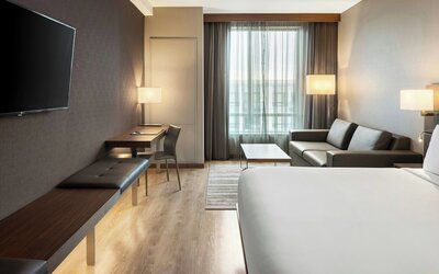 AC Hotel by Marriott Minneapolis West End