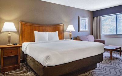 La Quinta Inn & Suites by Wyndham Minneapolis-Minnetonka