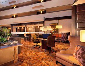 Sheraton Minneapolis West Hotel