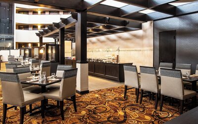 Sheraton Minneapolis West Hotel