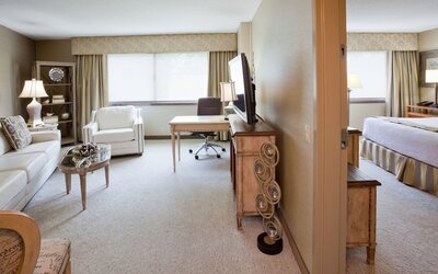 Crowne Plaza Minneapolis West by IHG