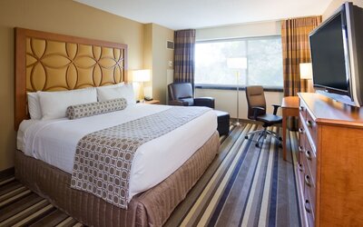 Crowne Plaza Minneapolis West by IHG