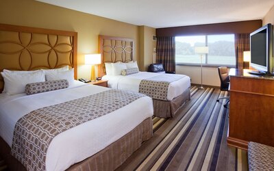 Crowne Plaza Minneapolis West by IHG