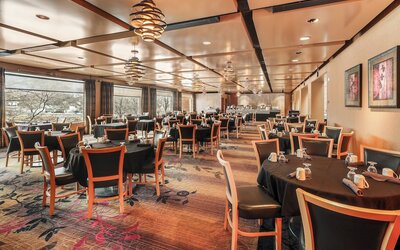 Crowne Plaza Minneapolis West by IHG