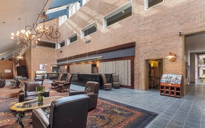 Crowne Plaza Minneapolis West by IHG