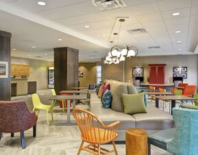 Home2 Suites by Hilton Plymouth, MN