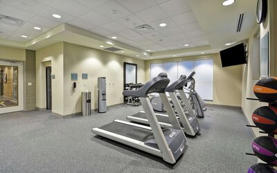Home2 Suites by Hilton Plymouth, MN