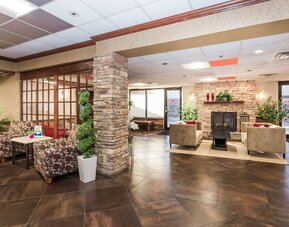 Ramada Hotel & Conference Center by Wyndham Plymouth