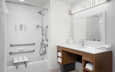 Home2 Suites by Hilton Minneapolis-Eden Prairie