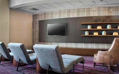 Courtyard by Marriott Newark Elizabeth