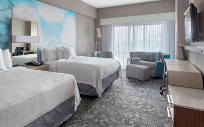 Courtyard by Marriott Newark Elizabeth