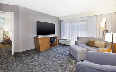 Courtyard by Marriott Secaucus Meadowlands