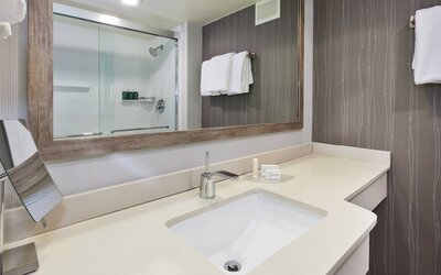 Courtyard by Marriott Secaucus Meadowlands