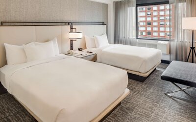 DoubleTree by Hilton Hotel & Suites Jersey City