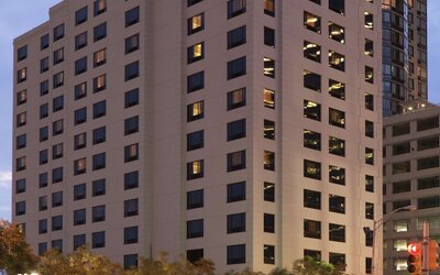 DoubleTree by Hilton Hotel & Suites Jersey City