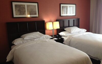 Embassy Suites Newark Airport