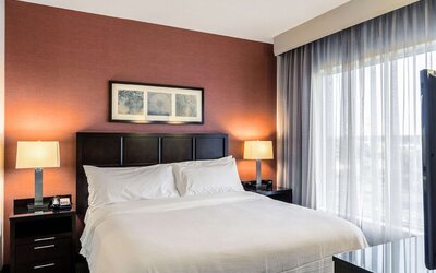 Embassy Suites Newark Airport