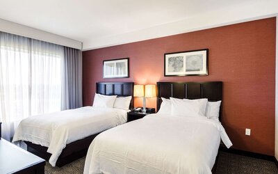 Embassy Suites Newark Airport
