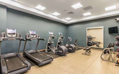 Embassy Suites Newark Airport