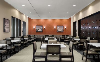 Embassy Suites Newark Airport