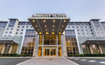 Embassy Suites Newark Airport