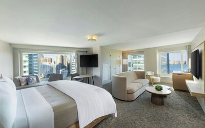 The Westin Jersey City Newport