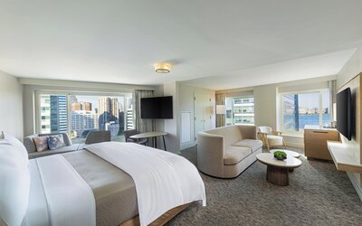 The Westin Jersey City Newport