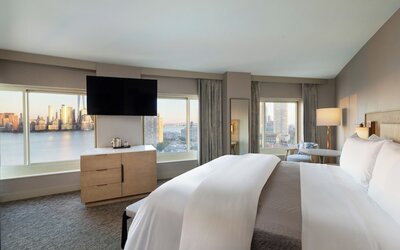 The Westin Jersey City Newport