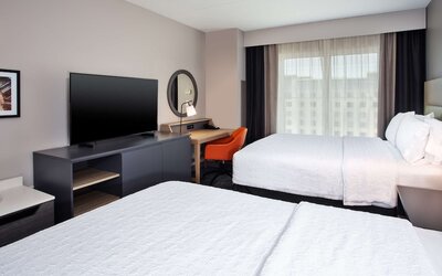 Hampton Inn & Suites Newark Airport Elizabeth