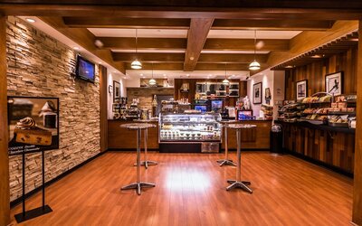 Crowne Plaza Newark Airport by IHG