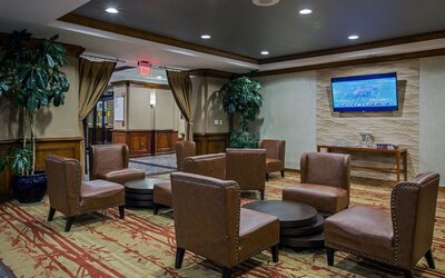 Crowne Plaza Newark Airport by IHG