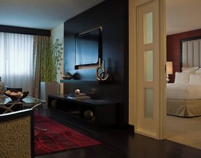 Renaissance Newark Airport Hotel