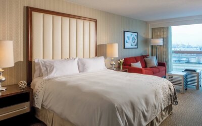 Renaissance Newark Airport Hotel