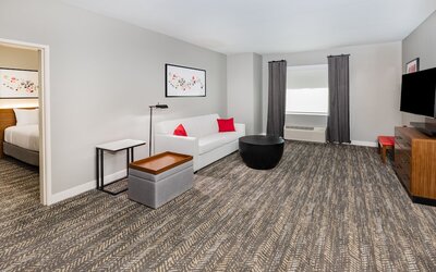 Hawthorn Extended Stay by Wyndham Oklahoma City Airport