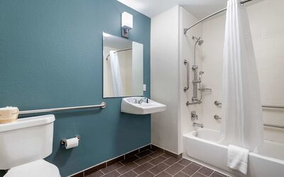 Sleep Inn & Suites Bricktown - near Medical Center