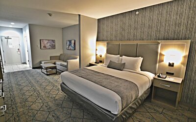 Best Western Plus Executive Residency Oklahoma City I-35