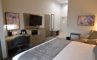 Best Western Plus Executive Residency Oklahoma City I-35