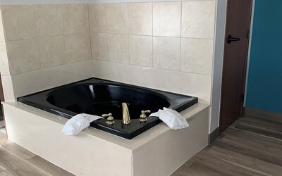 La Quinta Inn & Suites by Wyndham OKC North - Quail Springs
