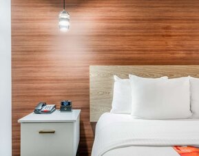 La Quinta Inn & Suites by Wyndham Oklahoma City Airport