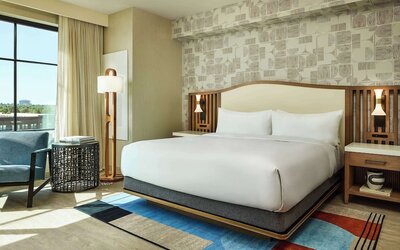 Lively Hotel On Oak Oklahoma City, Tapestry By Hilton