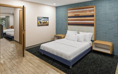 OKANA Resort & Indoor Waterpark